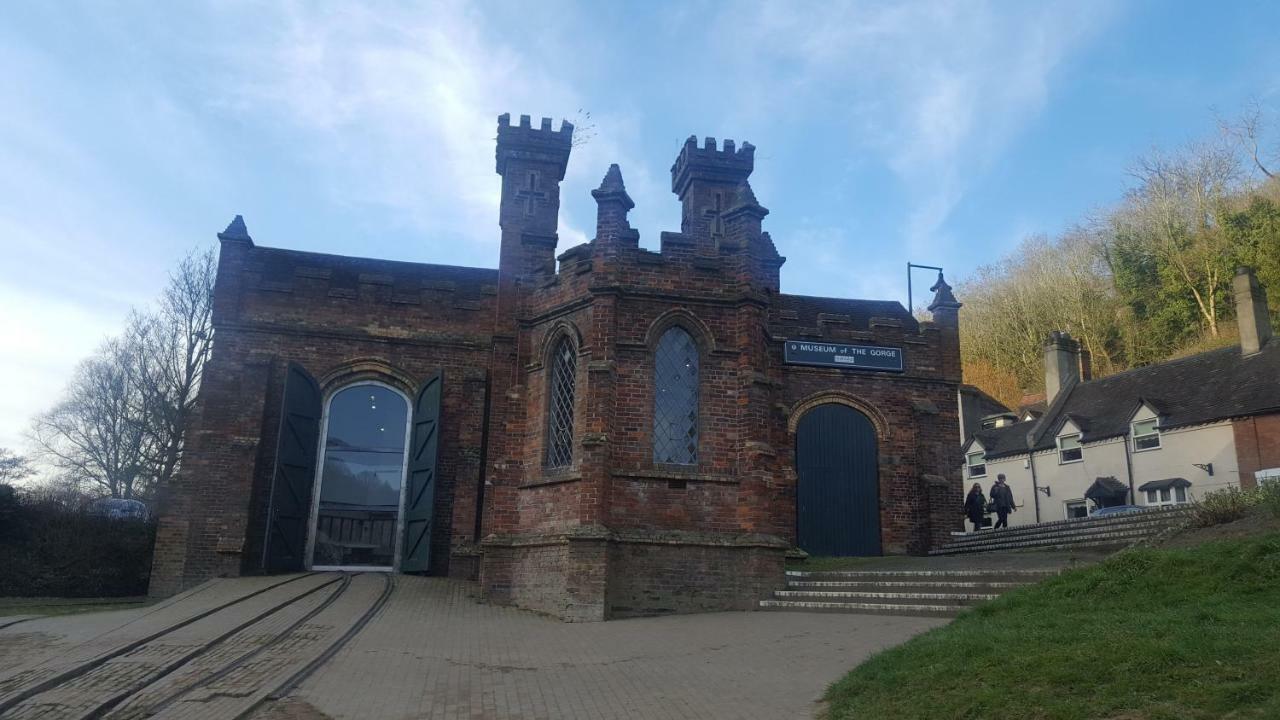 Pageant Lodge Telford Exteriér fotografie